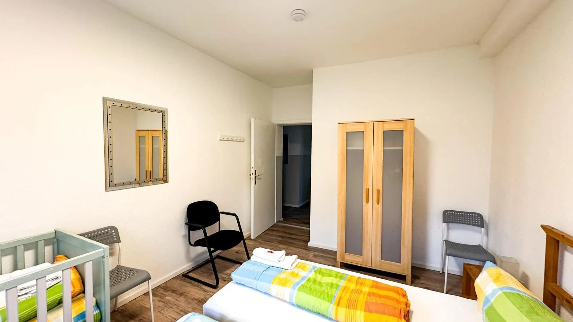 Ferienwohnungen Grabbeallee Three Berlin 0*,  Germany
